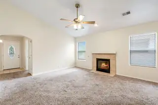 1261 Avenida Esplendida NW 