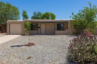 808 La Veta Drive NE, Albuquerque