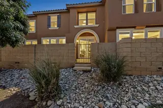 601 Menaul Boulevard NE UNIT 1404 