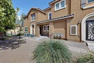 601 Menaul Boulevard NE UNIT 1404 