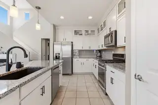 2005 Canyon Wren Court SE 