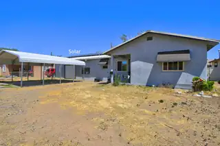 1008 W Castillo Avenue, Belen