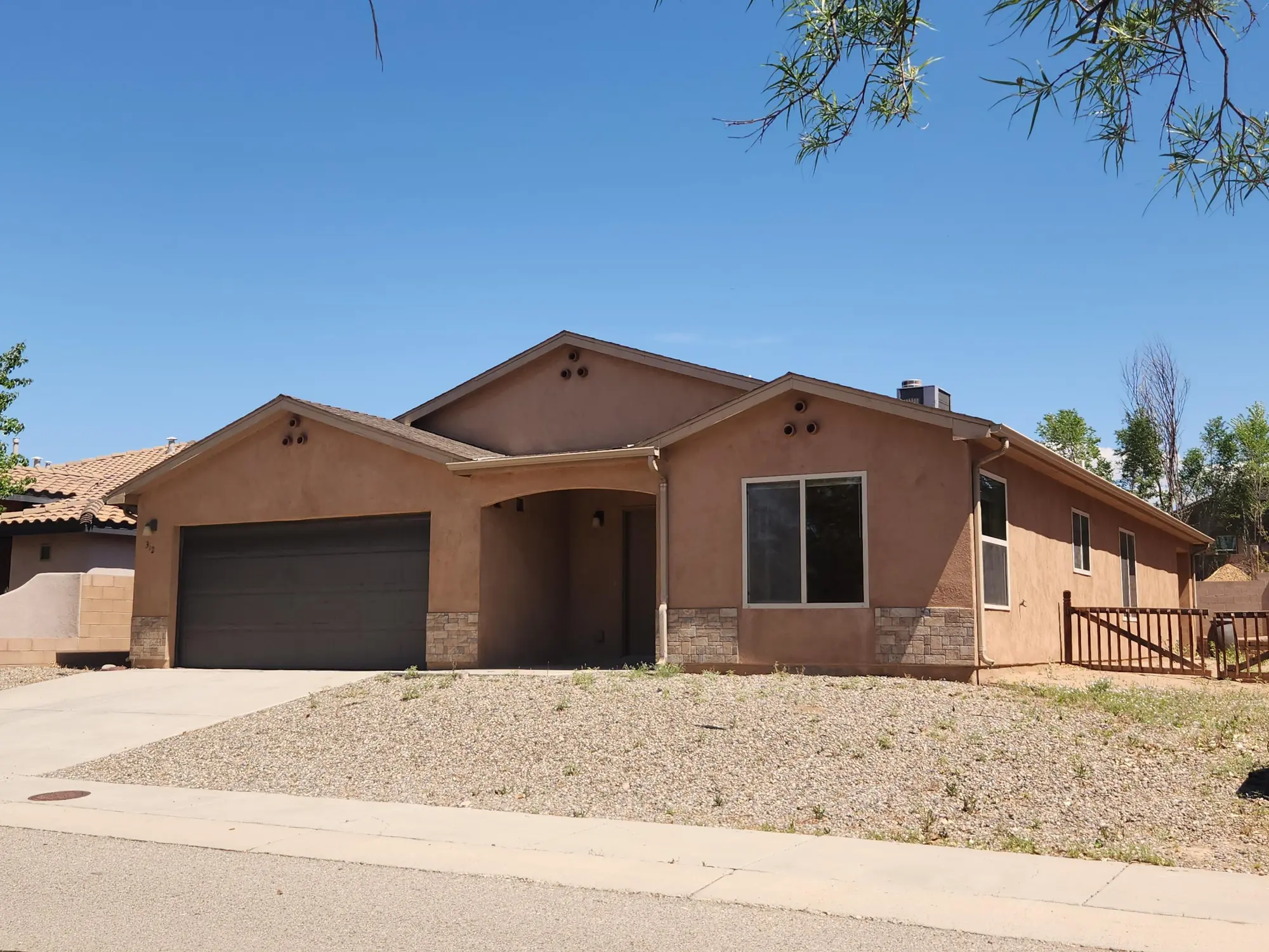 312 CALLE EVANGELINE