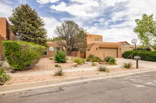 7604 Wells Fargo Trail NW 