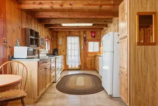 382 Horseshoe Hollow 