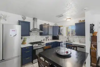 1728 Jeffrey Road NE 