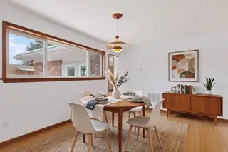 2913 Avenida Nevada NE 