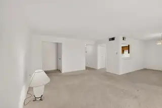 905 Country Club Drive SE APT F 