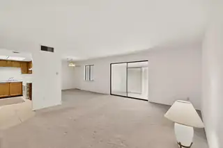 905 Country Club Drive SE APT F 