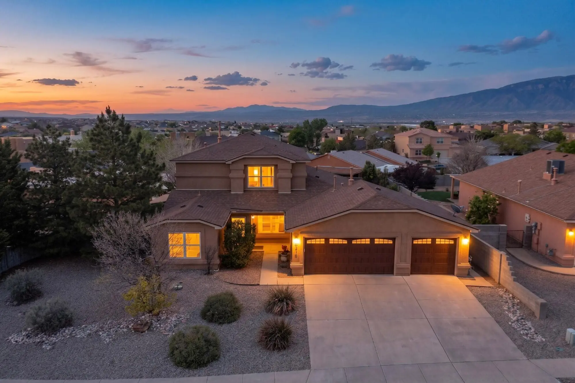 5016 Mira Vista Drive NE