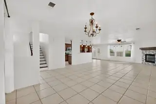 5016 Mira Vista Drive NE 