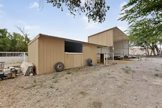 11 El Cerro Road 