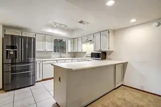 10713 Griffith Park Drive NE 