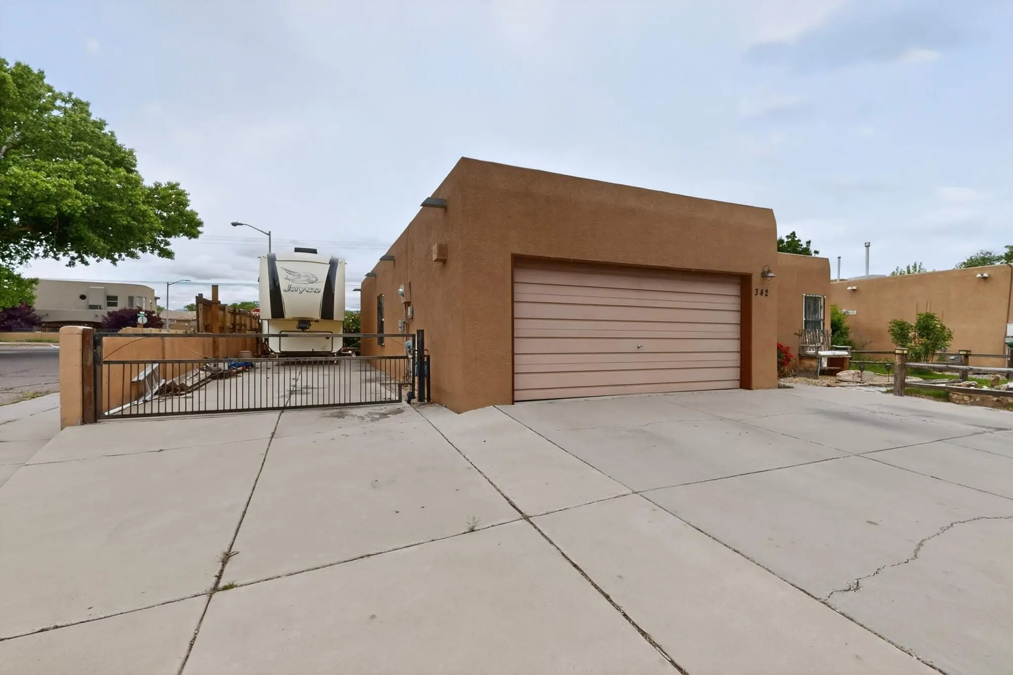 342 Sunset Farm Place SW