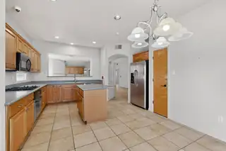 5224 Old Adobe Trail NW 