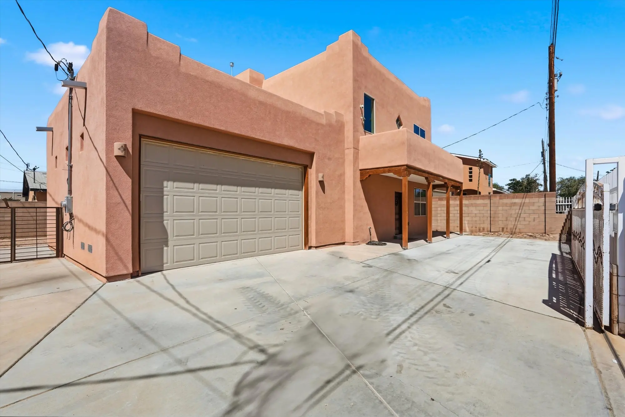 503 Martinez Drive NE