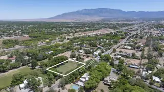 1001 El Pueblo Road NW, Los Ranchos 
