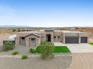 1513 Aztec Moon Court SE, Rio Rancho 