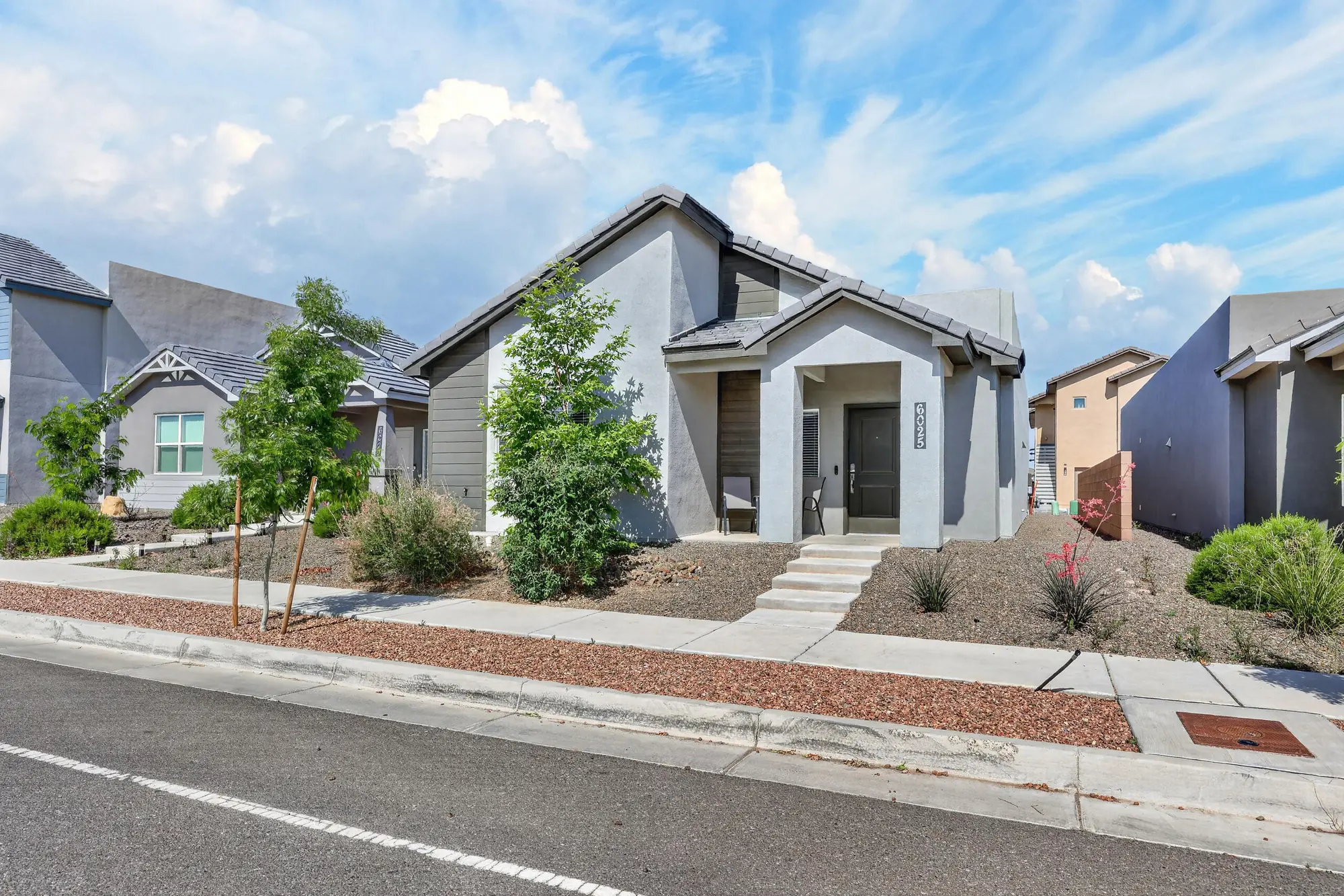6025 Strand Loop SE
