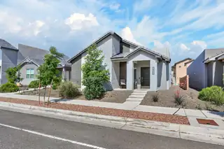 6025 Strand Loop SE, Albuquerque 