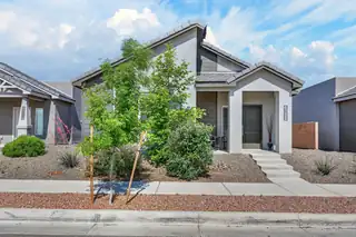 6025 Strand Loop SE 