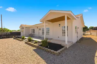 603 Amistad Road SW 