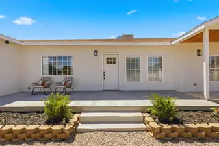 603 Amistad Road SW 