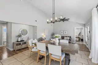 603 Amistad Road SW 