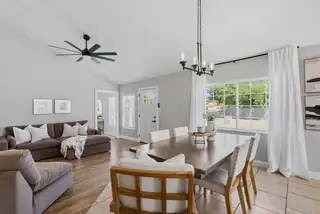 603 Amistad Road SW 