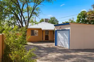 192 W Valverde Road 