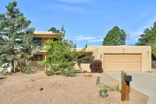 10005 Trevino Loop NW, Albuquerque 