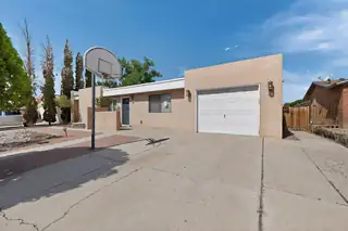 5117 E Camino NW 