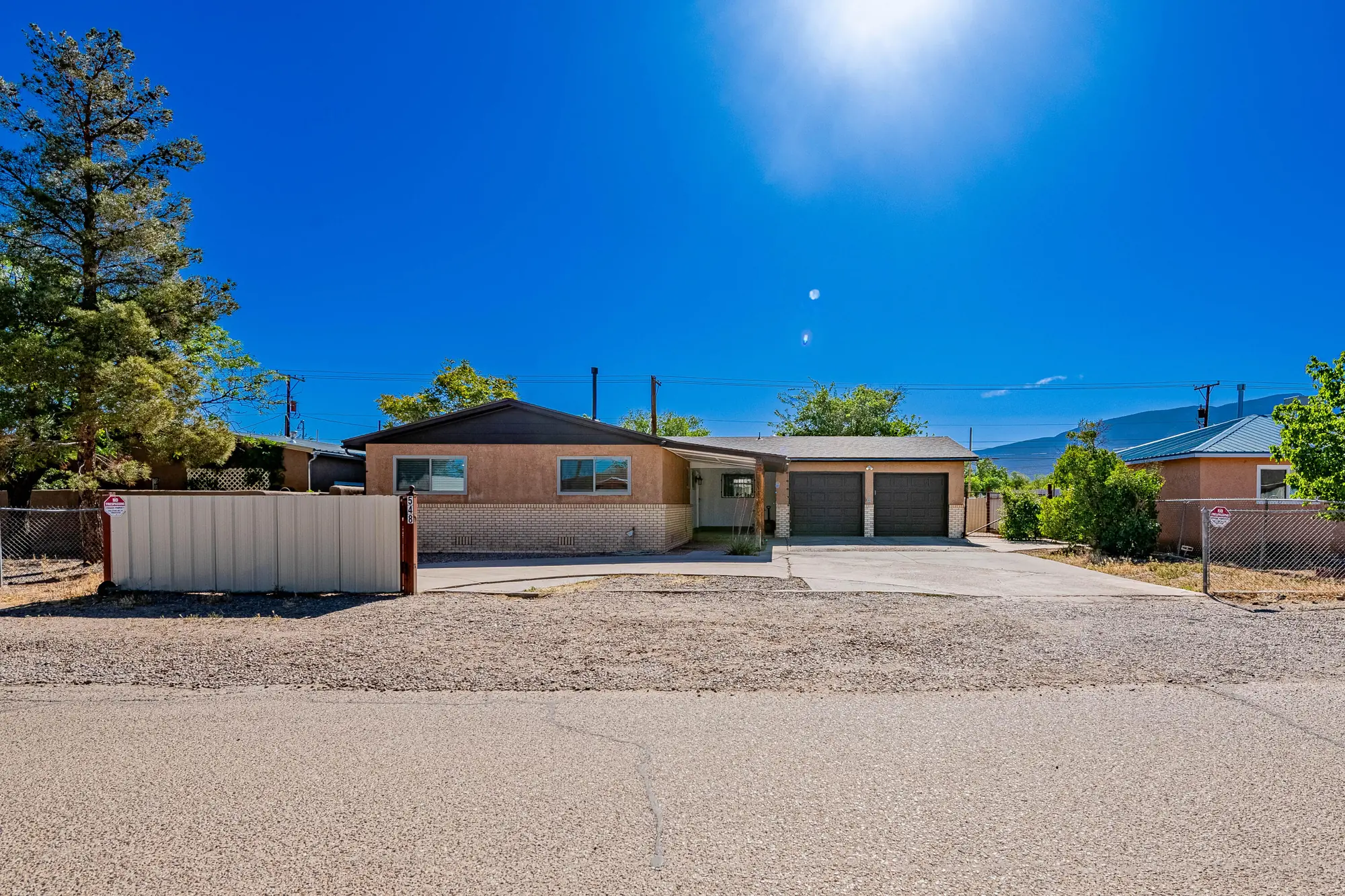 548 Coronado Drive