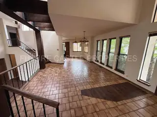 5021 Calle Del Cielo NE 