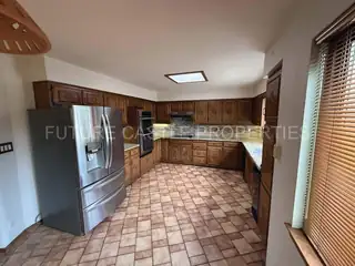 5021 Calle Del Cielo NE 