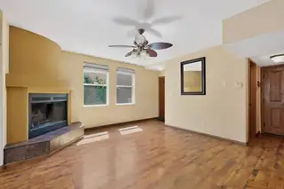 9633 De Vargas Loop NE 