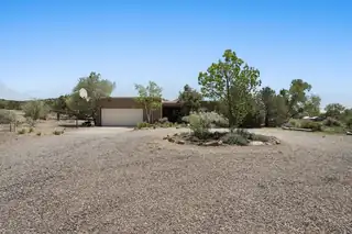 3 Moya Loop, Santa Fe