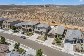 3058 Shannon Lane NE 