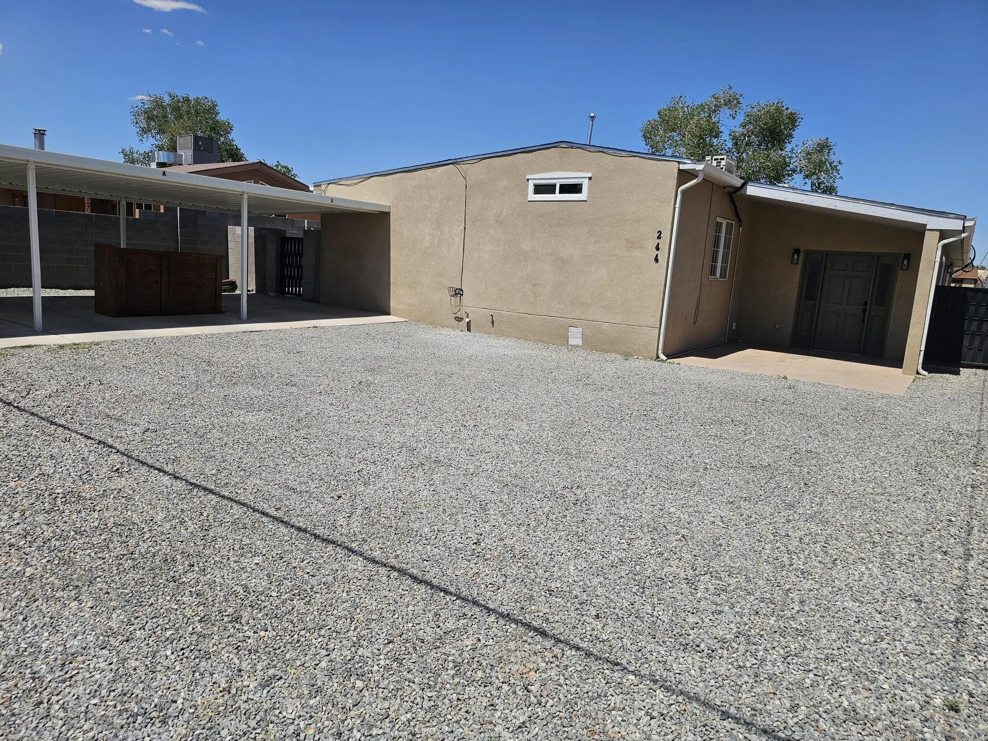 244 E Avenida Bernalillo