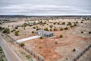 10 Reubens Lane 