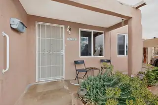 2120 Alvarado Drive NE 