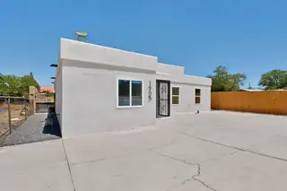1905 Indian School Road NW 