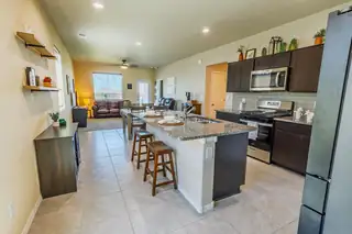 772 Amatista Loop SE 