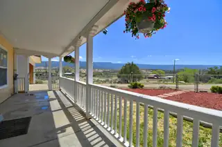 93 Los Pinos Road 