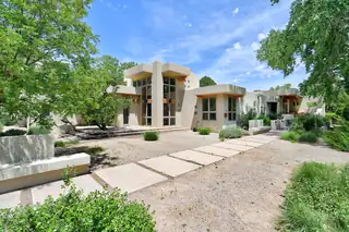 2535 Elfego Place NW, Albuquerque