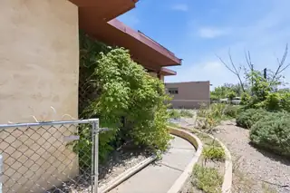 123 Placita De Oro 