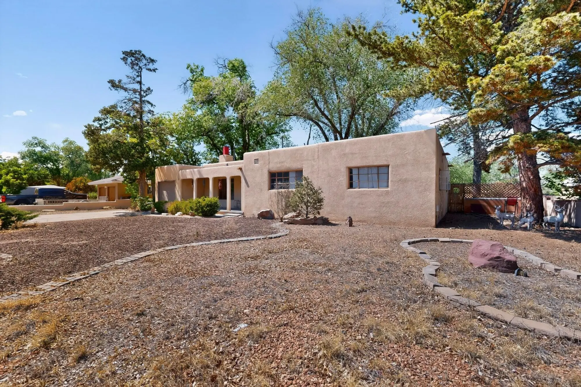 703 Solar Road NW