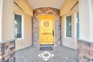 24 Naomi Drive 