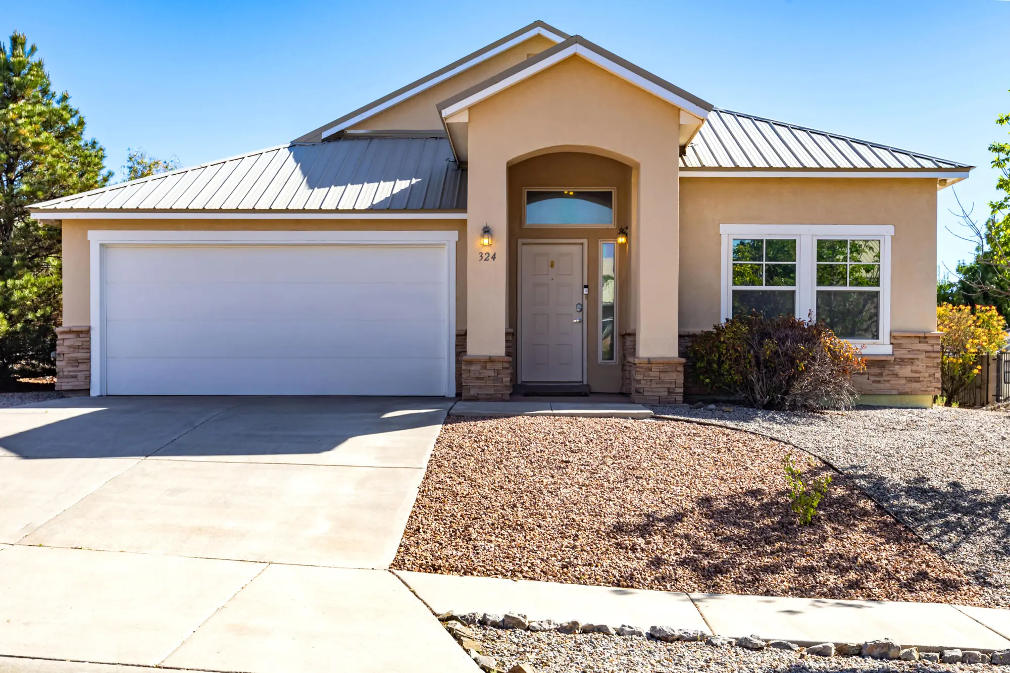 324 Encantado Ridge Court NE
