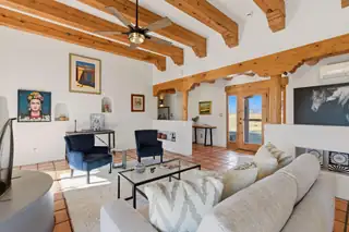 465 San Marcos Loop 